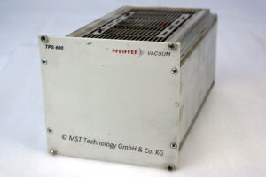 Pfeiffer Vacuum TPS 600 Turbopumpen Netzteil (PM 041 821 AT)